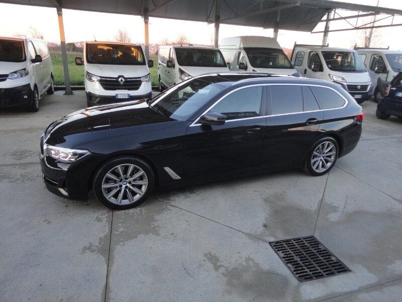 BMW Serie 5(G30/31/F90) 530d 48V Touring Luxury