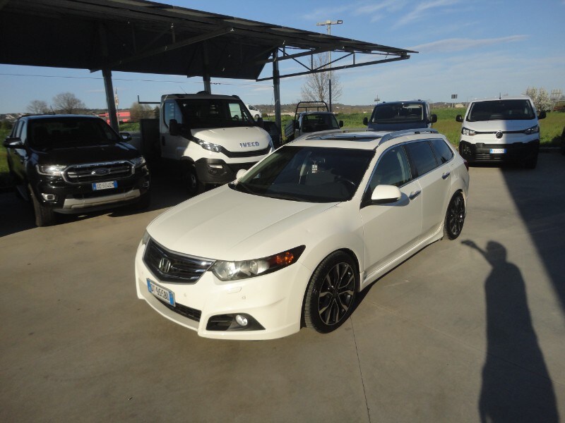 HONDA Accord 8ª serie Accord 2.4 i-VTEC aut. Tourer Excl. Adv.