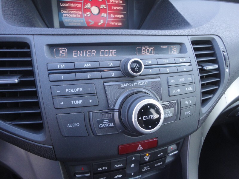 HONDA Accord 8ª serie Accord 2.4 i-VTEC aut. Tourer Excl. Adv.